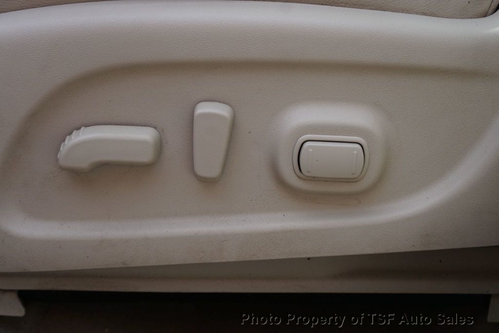 2015 Nissan Murano Platinum photo 32