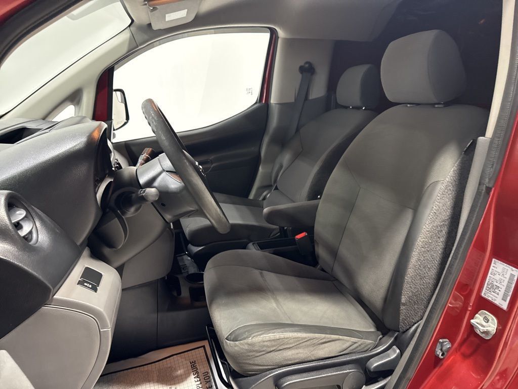 2015 Nissan NV200 I4 S - 22990939 - 18