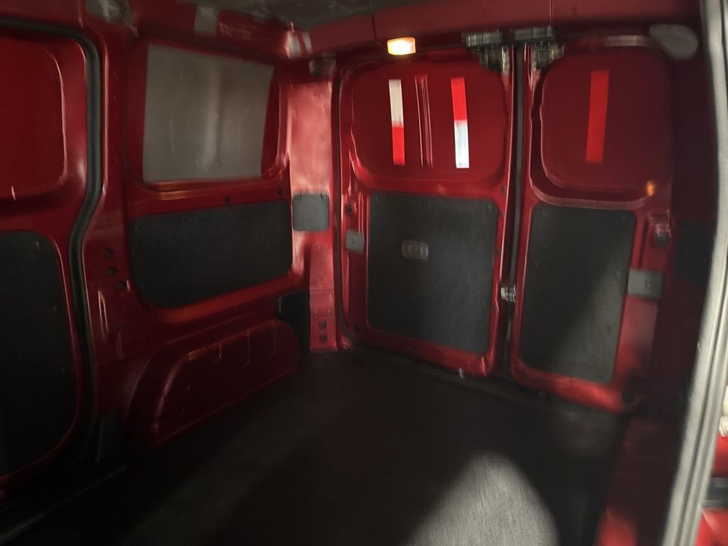 2015 Nissan NV200 I4 S - 22990939 - 24