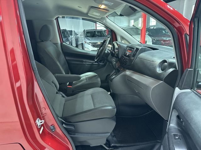 2015 Nissan NV200 I4 S - 22990939 - 32