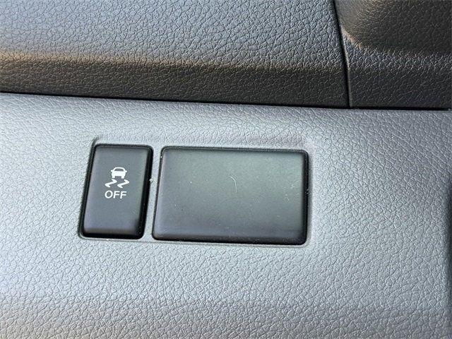 2015 Nissan NV200 I4 S - 21442284 - 40