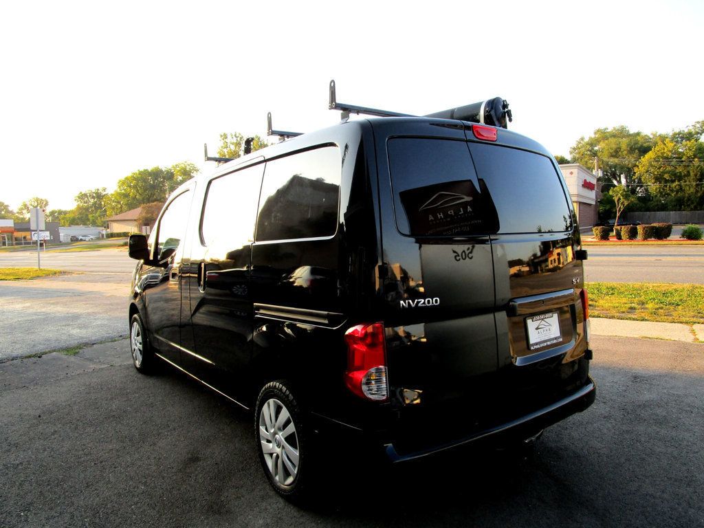 2015 Nissan NV200 SV photo 10