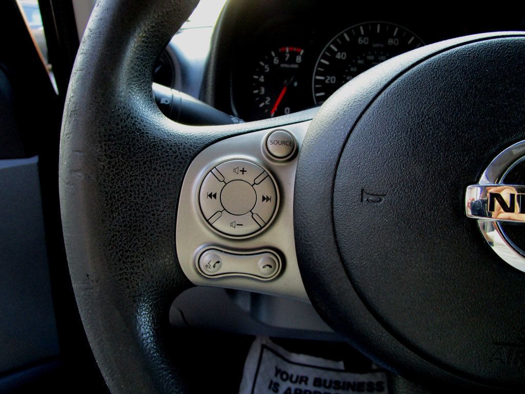 2015 Nissan NV200 SV photo 17