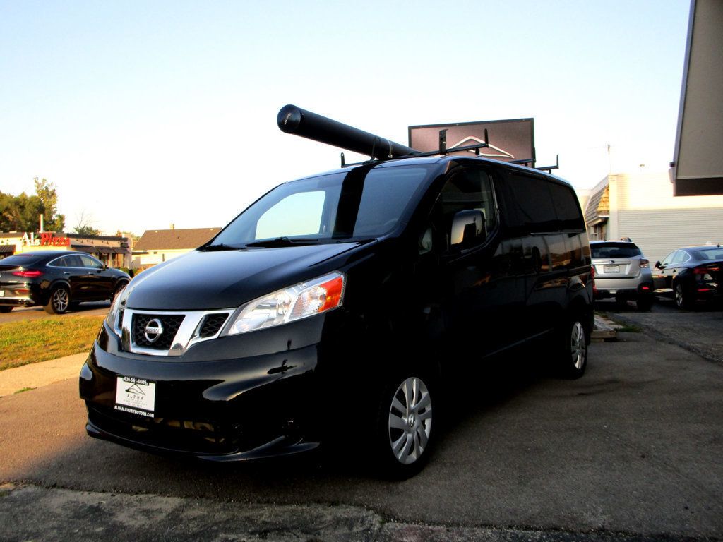 2015 Nissan NV200 SV photo 5