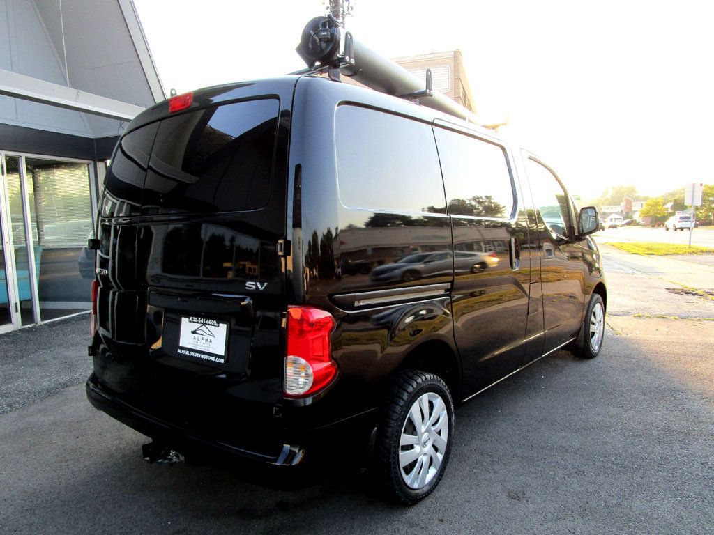 2015 Nissan NV200 SV photo 8