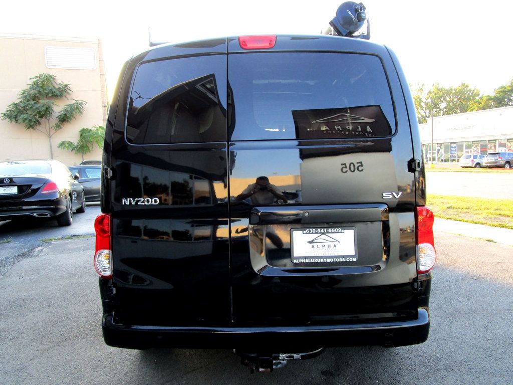 2015 Nissan NV200 SV photo 9