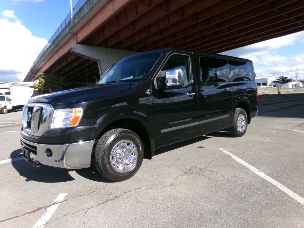 2015 Nissan NV3500 photo 2