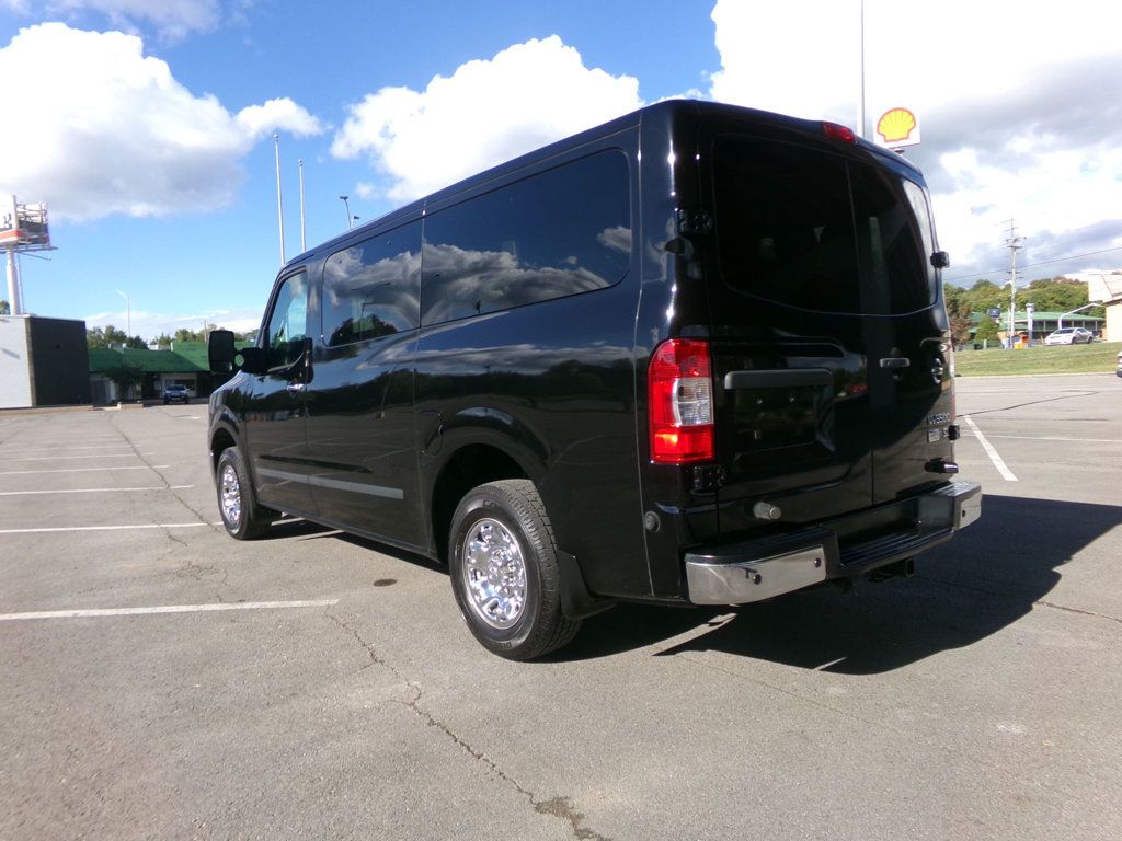 2015 Nissan NV3500 photo 8