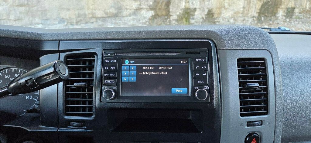 2015 Nissan NVP LOADED Tons of Space!  Leather!  Ready to Work!  615-300-6004 - 22923851 - 21