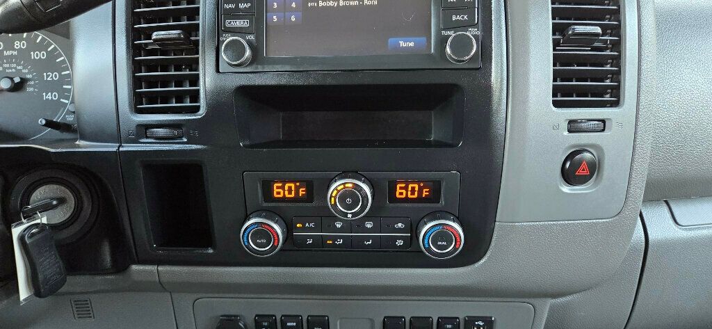 2015 Nissan NVP LOADED Tons of Space!  Leather!  Ready to Work!  615-300-6004 - 22923851 - 22