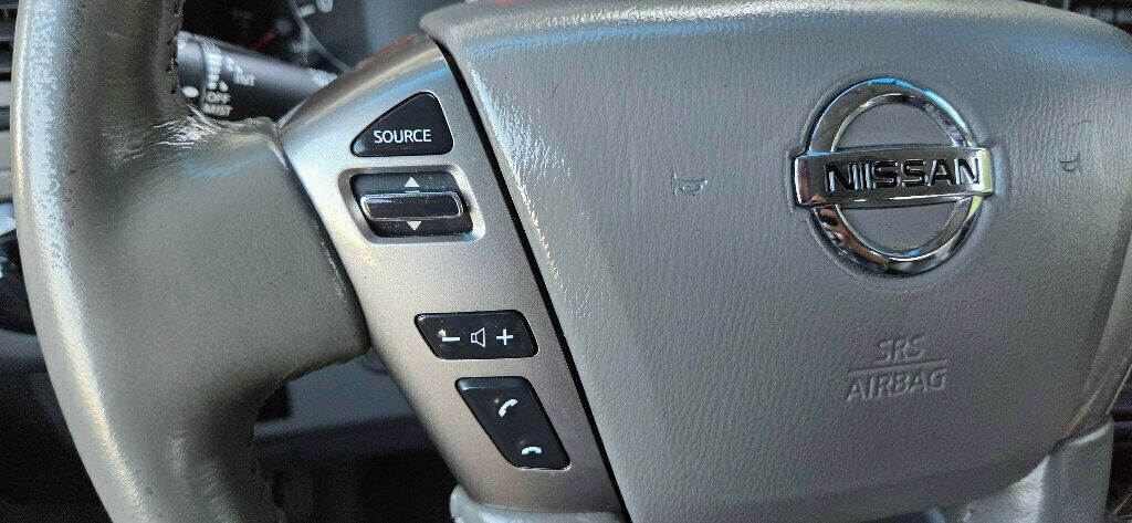 2015 Nissan NVP LOADED Tons of Space!  Leather!  Ready to Work!  615-300-6004 - 22923851 - 25