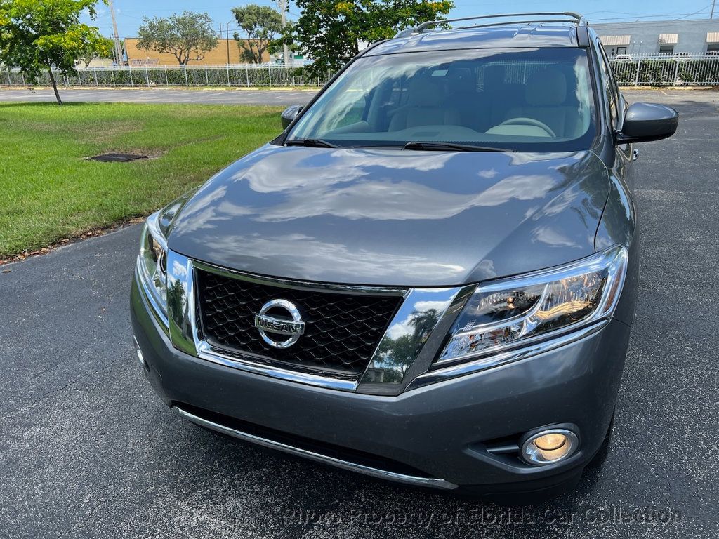 2015 Nissan Pathfinder SV FWD Third Row - 22412581 - 15