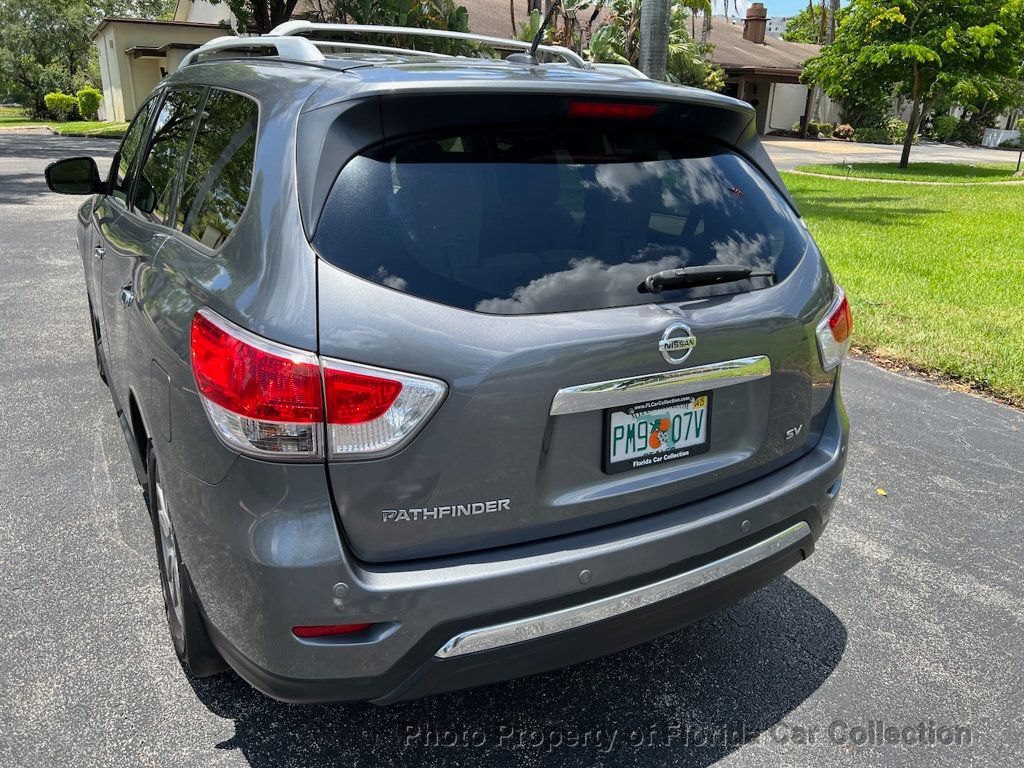 2015 Nissan Pathfinder SV FWD Third Row - 22412581 - 17