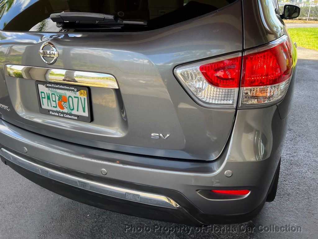 2015 Nissan Pathfinder SV FWD Third Row - 22412581 - 81