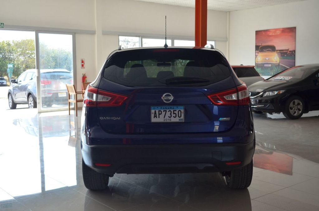 2015 Nissan Qashqai Disponible para alquiler Automatico  - 18159205 - 5