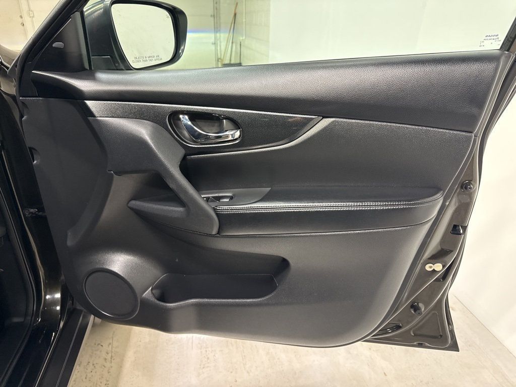 2015 Nissan Rogue AWD 4dr SL - 22965912 - 40