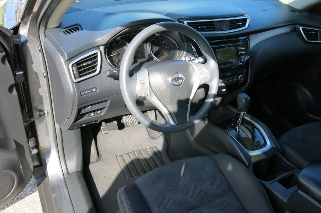 2015 Nissan Rogue AWD 4dr SV - 23069072 - 10