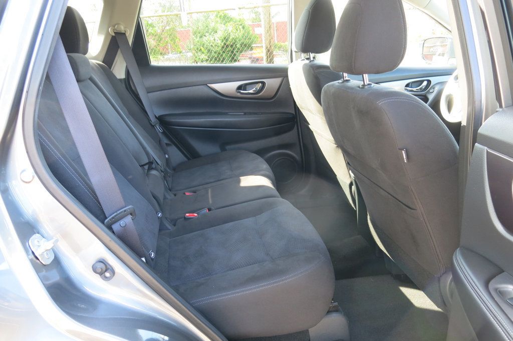 2015 Nissan Rogue AWD 4dr SV - 23069072 - 15