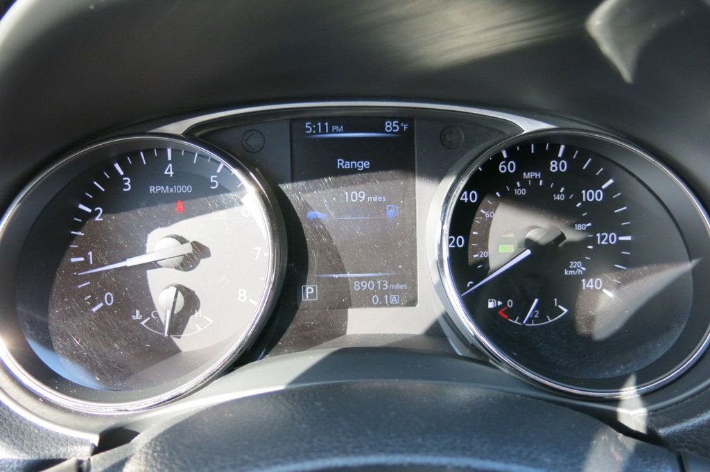 2015 Nissan Rogue AWD 4dr SV - 23069072 - 23