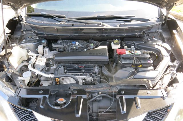 2015 Nissan Rogue AWD 4dr SV - 23069072 - 30