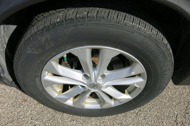 2015 Nissan Rogue AWD 4dr SV - 23069072 - 31