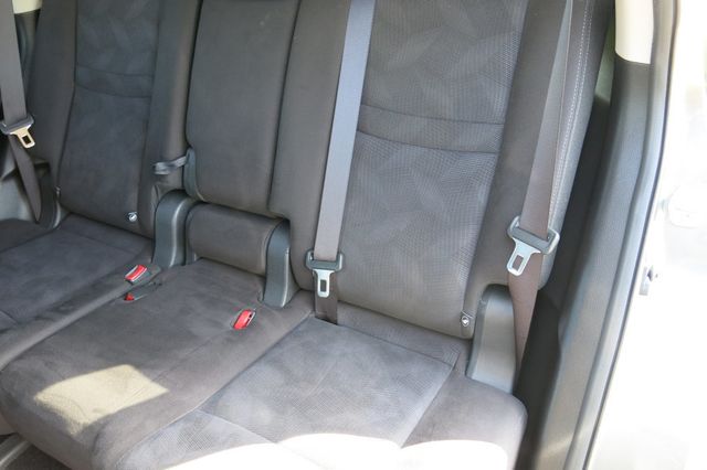 2015 Nissan Rogue AWD 4dr SV - 23069072 - 44