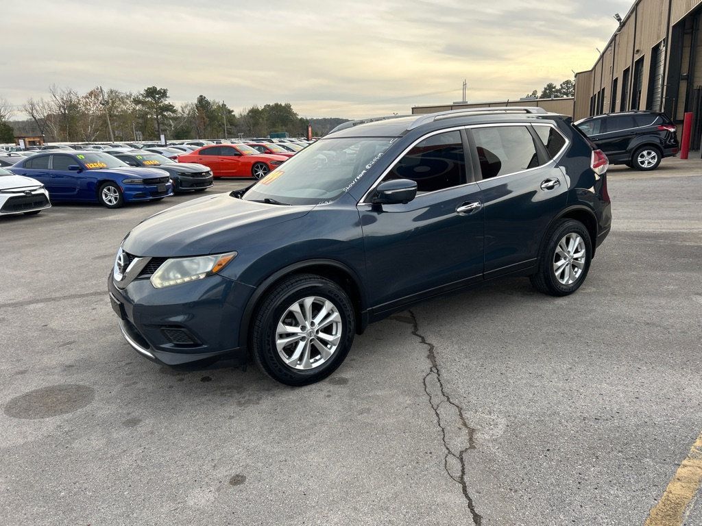 2015 Nissan Rogue AWD SV photo 3