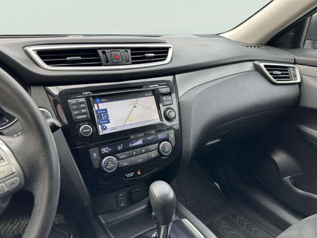 2015 Nissan Rogue AWD 4dr SV - 22975305 - 29