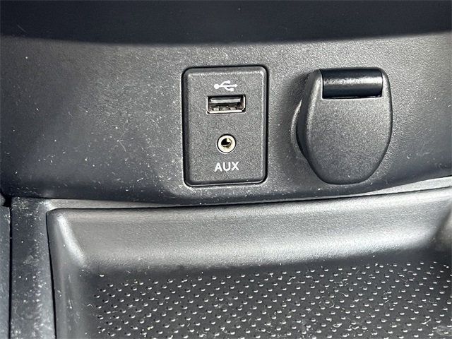 2015 Nissan Rogue AWD 4dr SV - 22963791 - 26