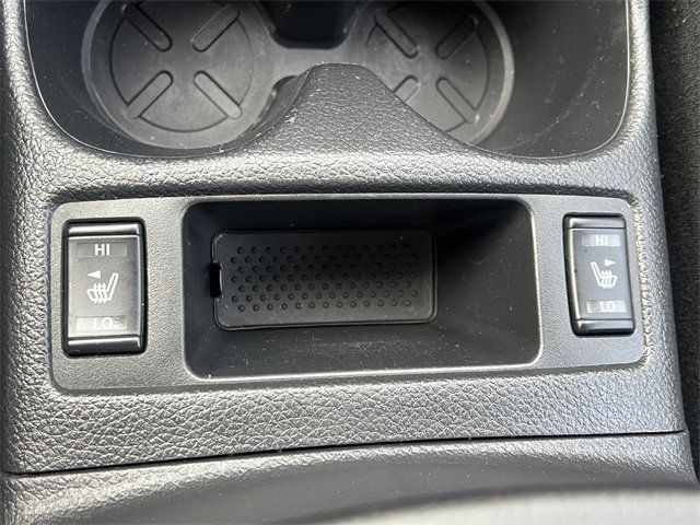 2015 Nissan Rogue AWD 4dr SV - 22963791 - 28