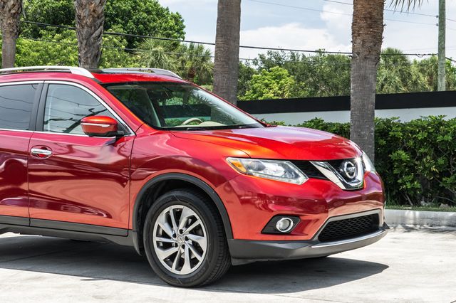 2015 Nissan Rogue FWD 4dr SL - 23047194 - 10