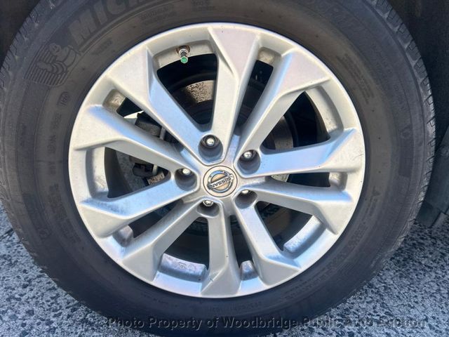 2015 Nissan Rogue FWD 4dr SV - 23055552 - 13