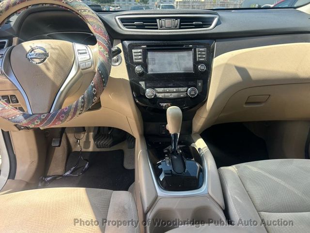 2015 Nissan Rogue FWD 4dr SV - 23055552 - 8