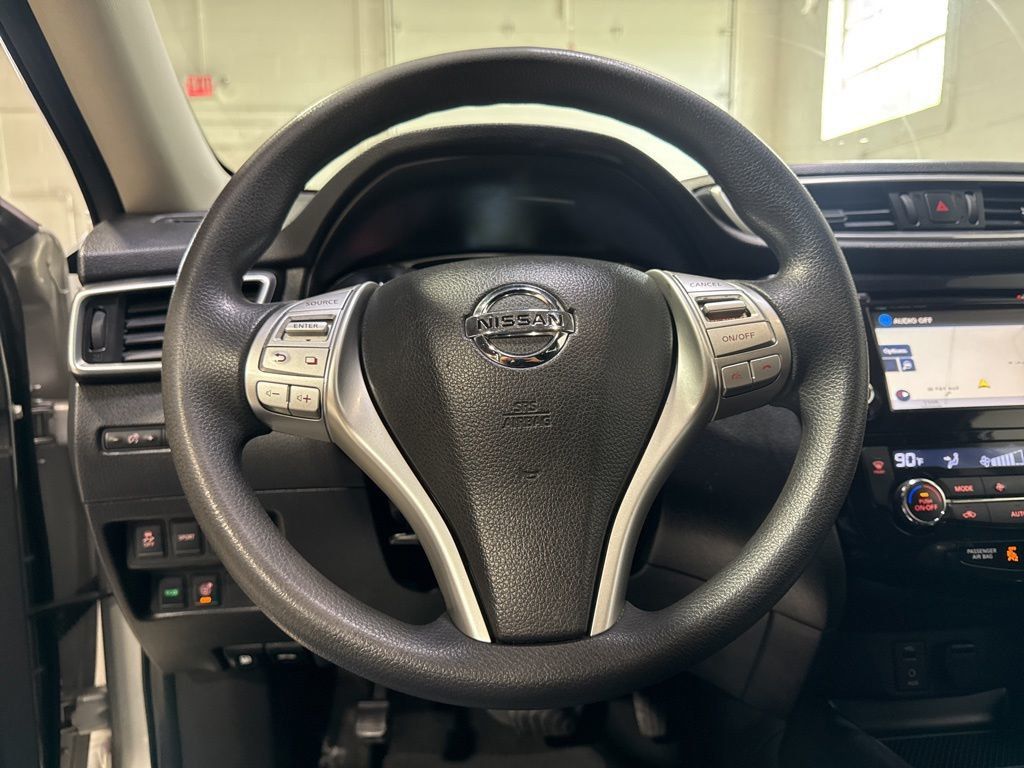 2015 Nissan Rogue FWD 4dr SV - 23031150 - 9