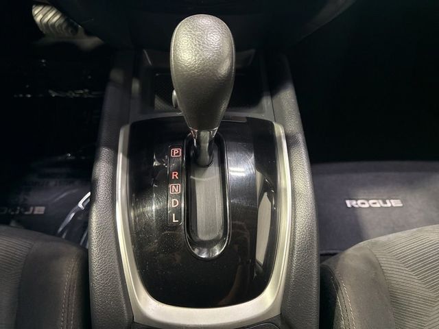 2015 Nissan Rogue FWD 4dr SV - 23031150 - 19