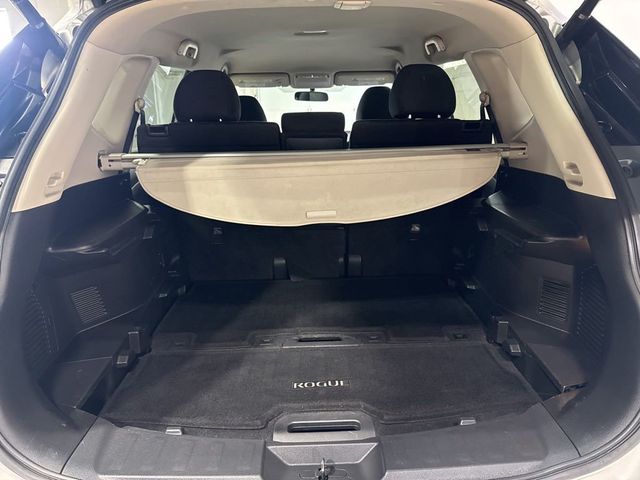 2015 Nissan Rogue FWD 4dr SV - 23031150 - 30