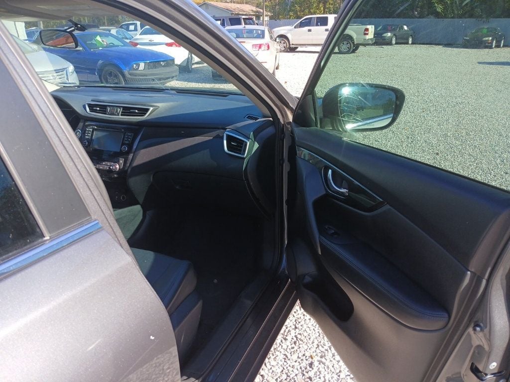 2015 Nissan Rogue S - 22933678 - 18