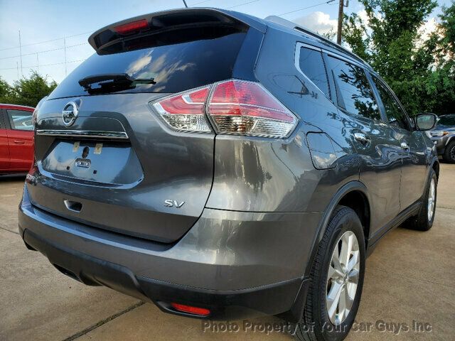 2015 Nissan Rogue SV photo 6