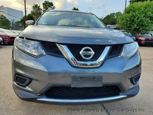 2015 Nissan Rogue SV photo 4