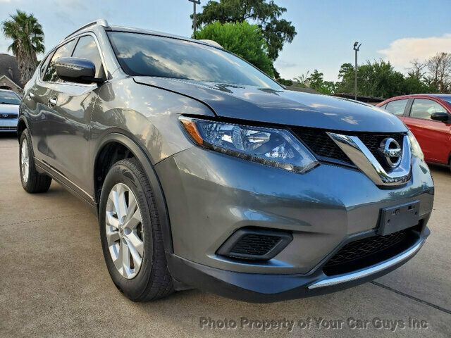 2015 Nissan Rogue SV photo 5