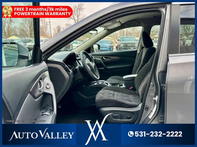 2015 Nissan Rogue SV Sport Utility 4D - 22969283 - 12