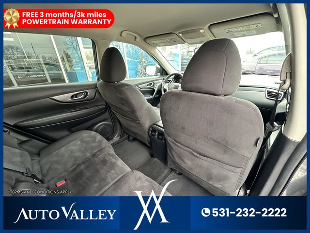 2015 Nissan Rogue SV Sport Utility 4D - 22969283 - 25