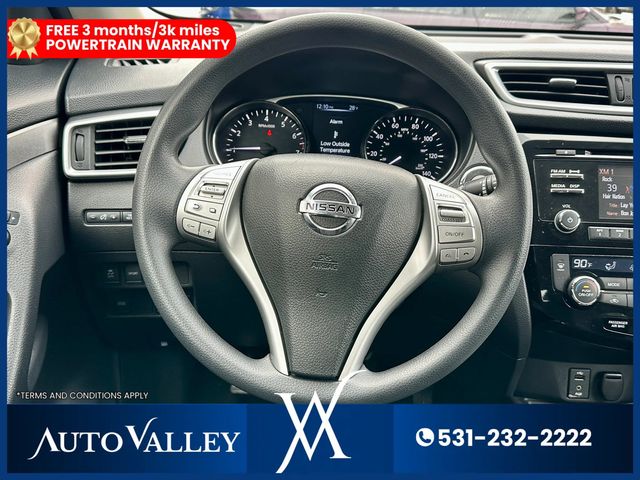 2015 Nissan Rogue SV Sport Utility 4D - 22969283 - 28