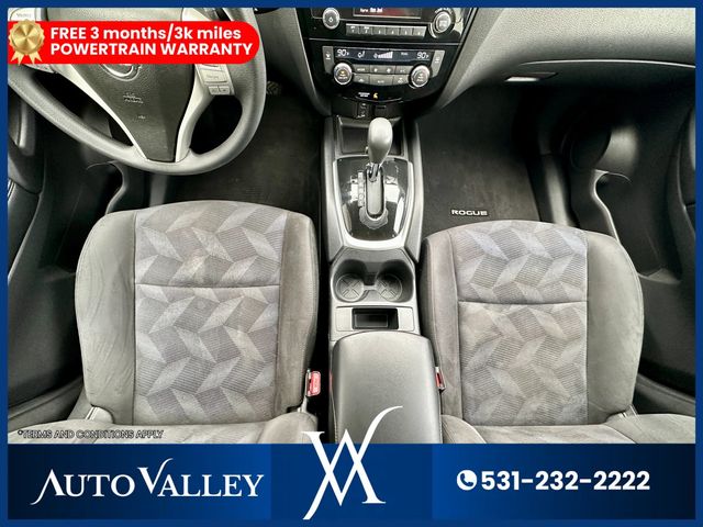 2015 Nissan Rogue SV Sport Utility 4D - 22969283 - 32