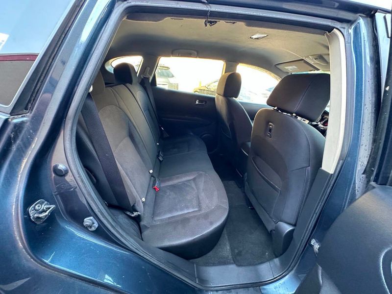 2015 Nissan Rogue Select AWD 4dr S - 22873753 - 19