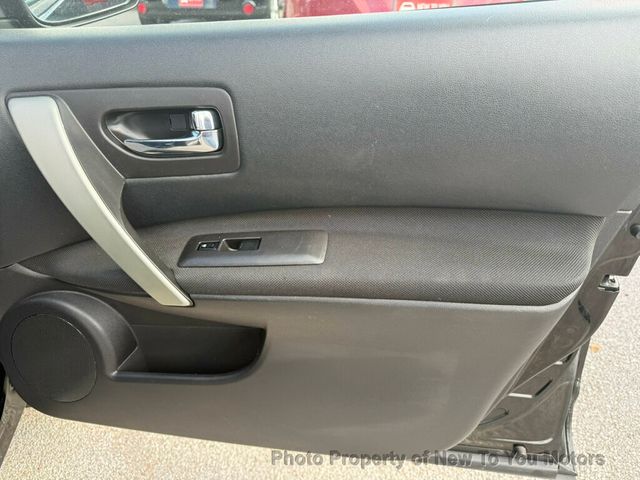 2015 Nissan Rogue Select AWD 4dr S - 22997123 - 16