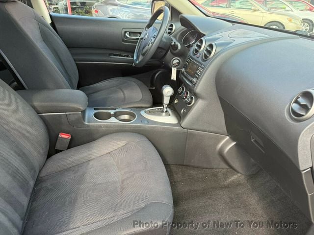 2015 Nissan Rogue Select AWD 4dr S - 22997123 - 6