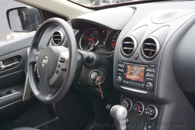 2015 Nissan Rogue Select AWD 4dr S - 22984686 - 15