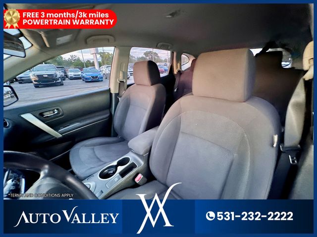 2015 Nissan Rogue Select S Sport Utility 4D - 22939062 - 14