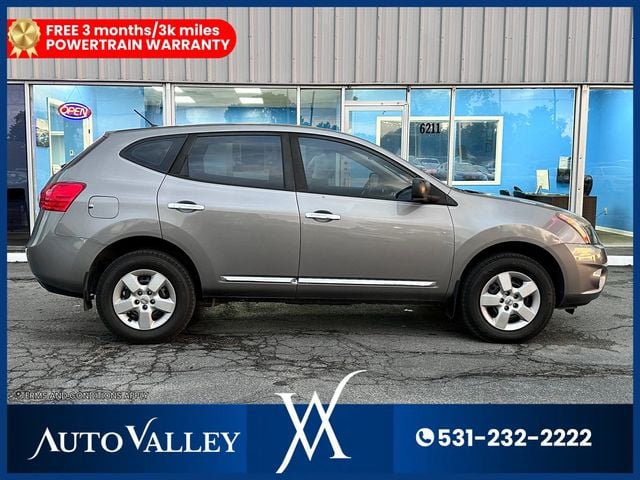 2015 Nissan Rogue Select S Sport Utility 4D - 22939062 - 8